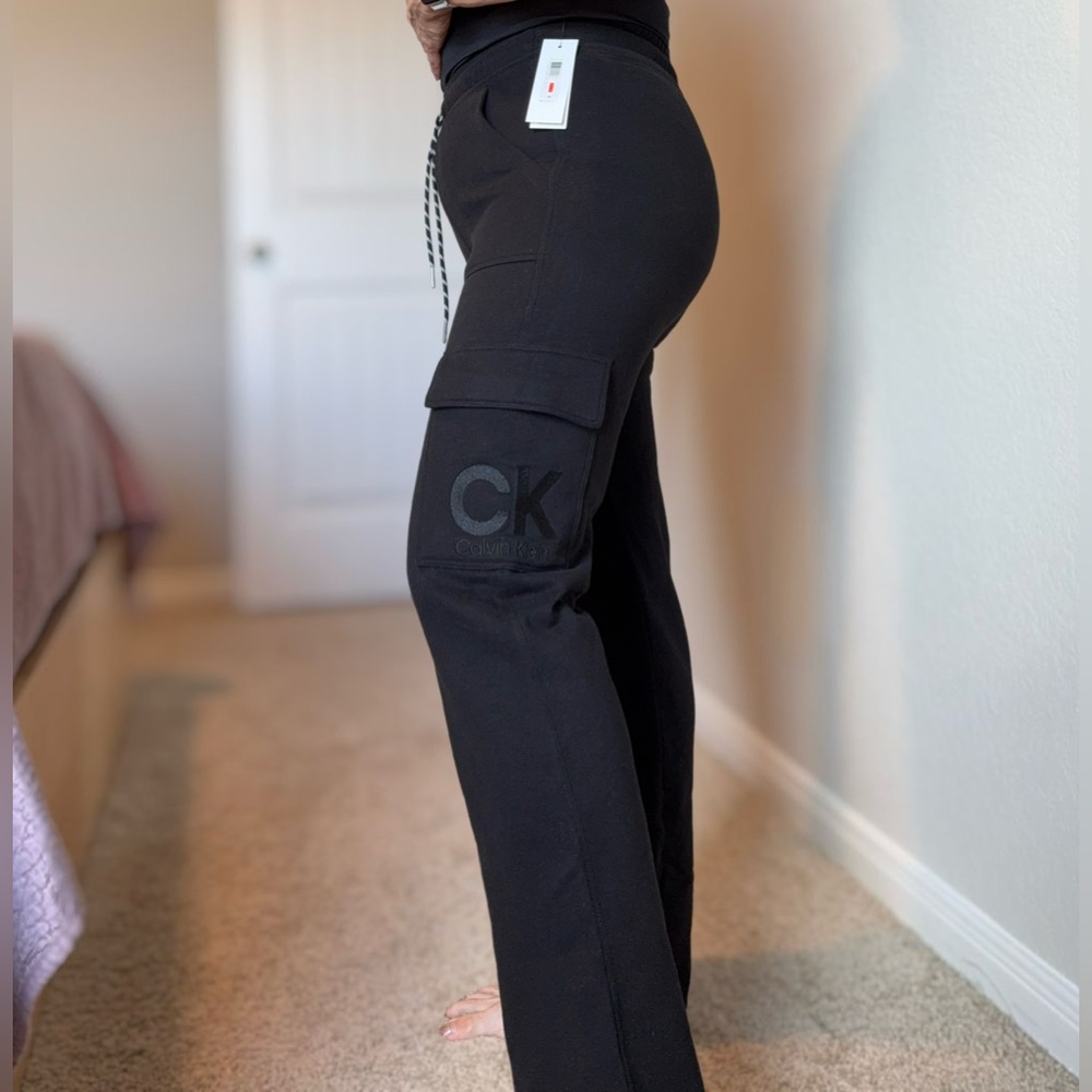 Calvin Klein Black Cargo Pants - Picture 4 of 13